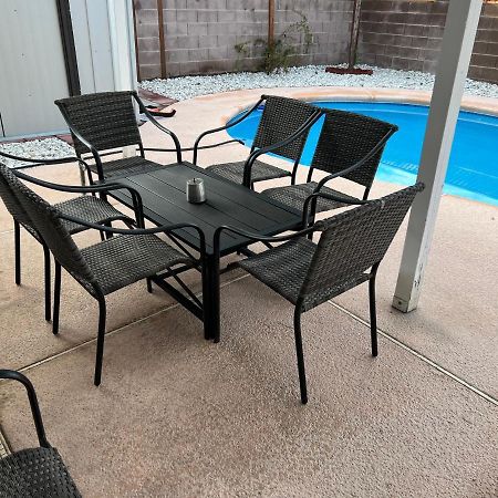 فيلا Large Pool & Patio Cozy Single Story Family House لاس فيغاس المظهر الخارجي الصورة